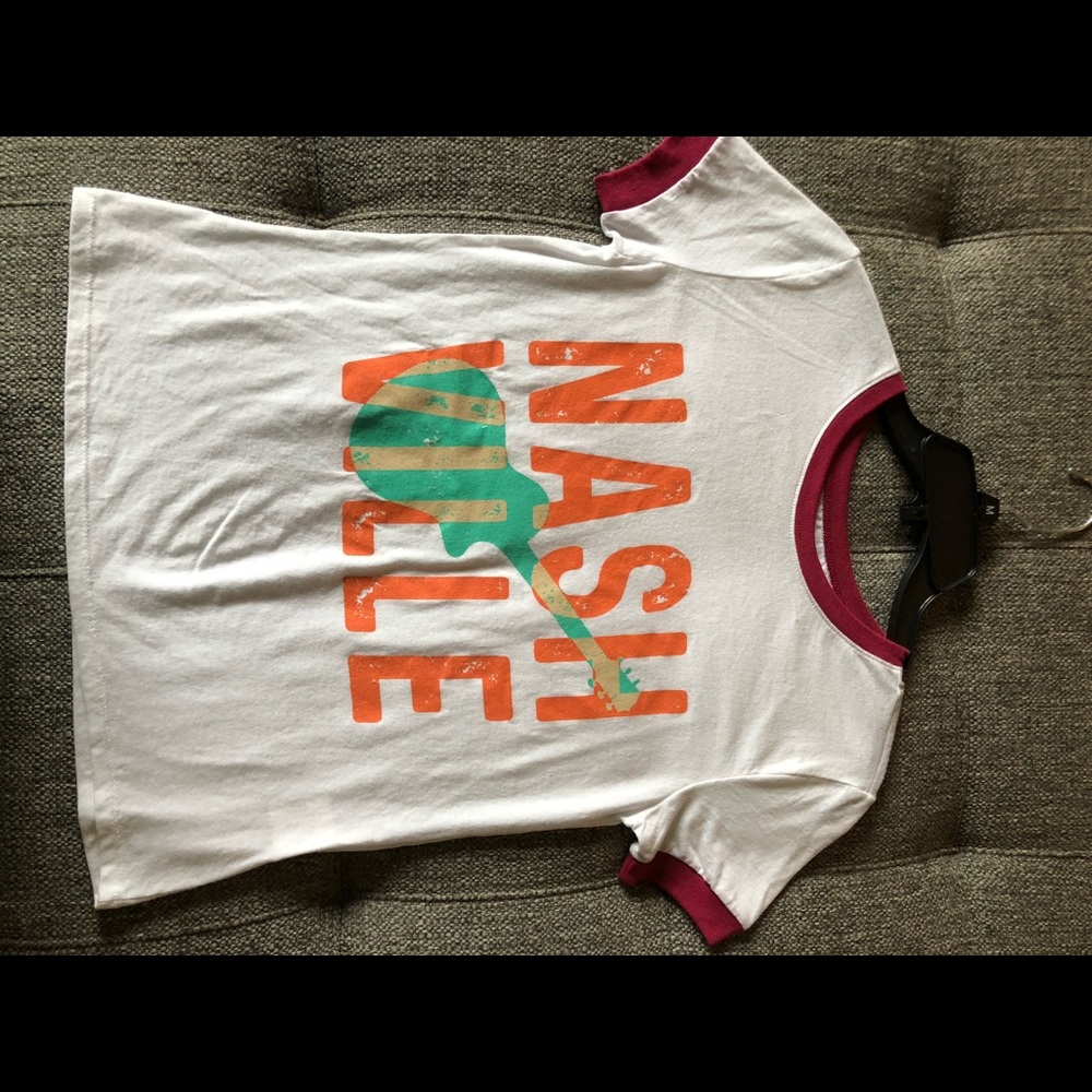 White NASHVILLE tee
